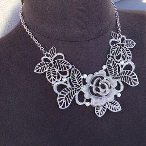 Lake Shore Dr Silver Rose Necklace & Earring Set